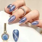 Cat eye gel polish CE-04 CHROMÉCLAIR